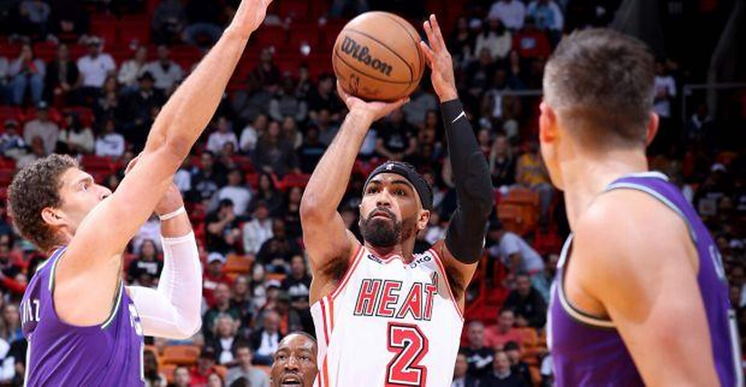 九游游戏关于蒂姆连续二十场比赛得分超过比赛规则变更，雄鹿不断突破！气势如虹延续的信息